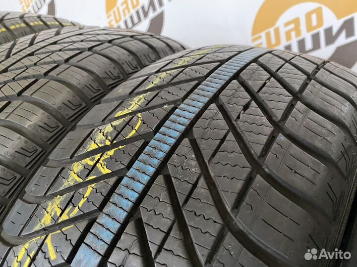 Goodyear Vector 4Seasons 205/50 R17