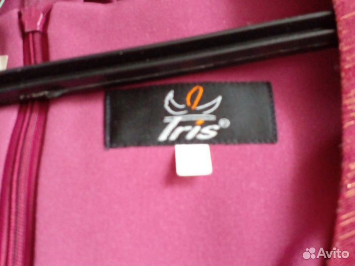 Костюм женский