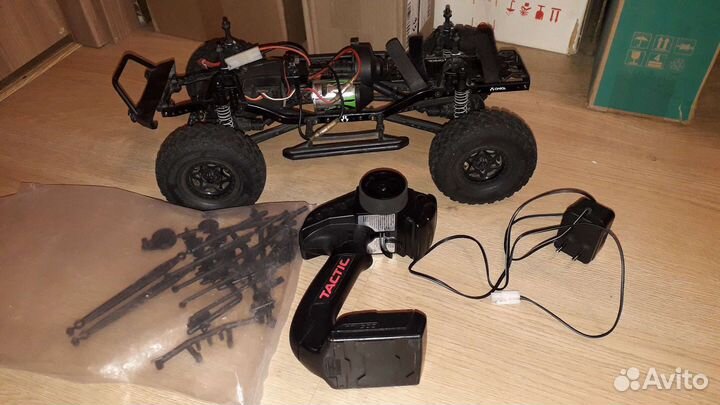 RC модель Axial scx10 шасси аппаратура зу