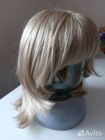 Парик новый