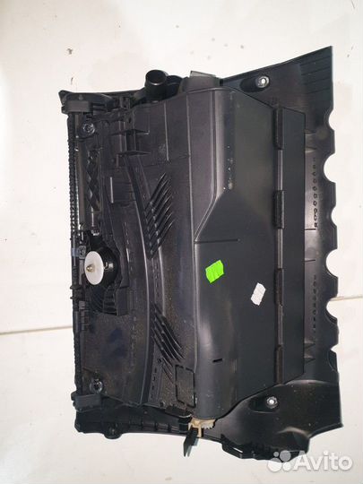 Бардачок Octavia A5 Шкода Октавия