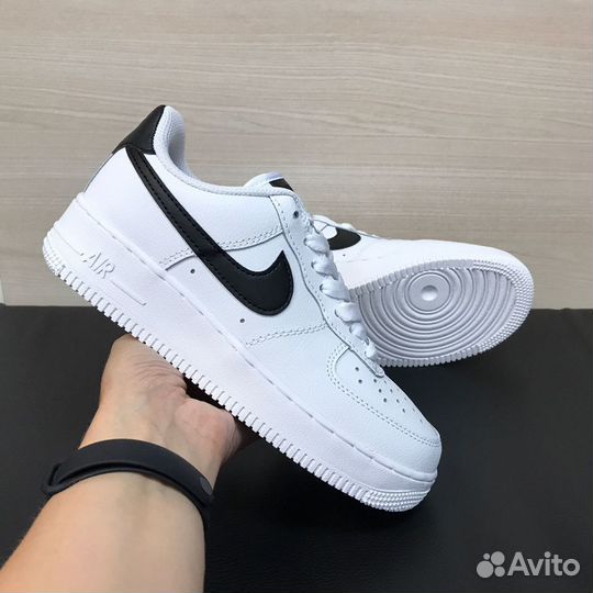 Кроссовки Nike Air Force 1 кожаные белые