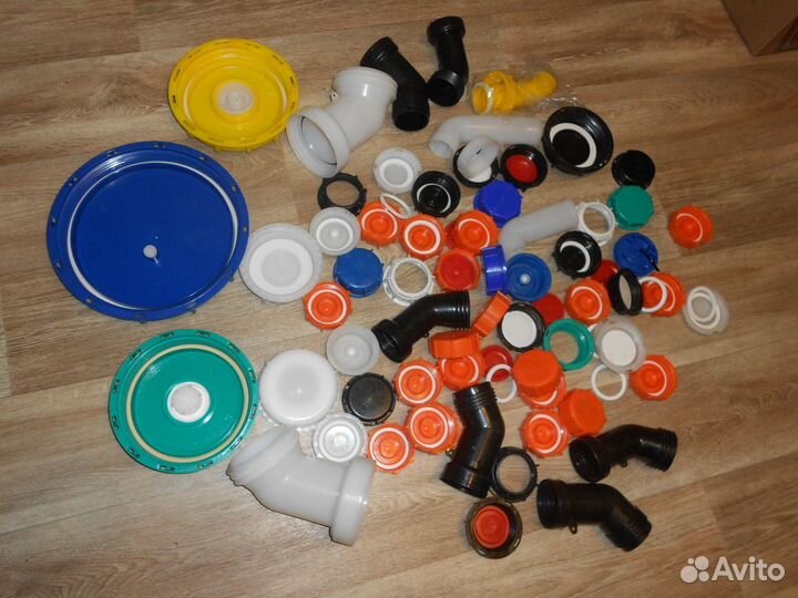 Крышки, пробки, переходники, слив - для еврокубов