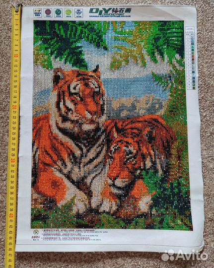 Готовая алмазная картина мозаика Тигры 35х45 см