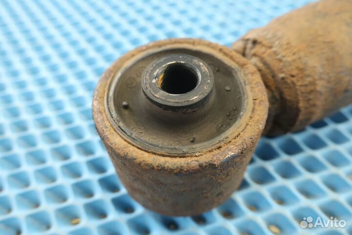 Амортизатор задний Skoda Fabia 2