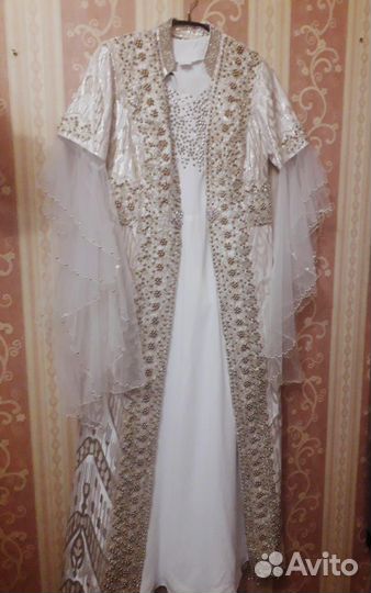 Национальное платье