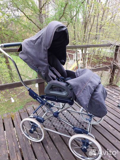 Коляска inglesina sofia на шасси vittoria