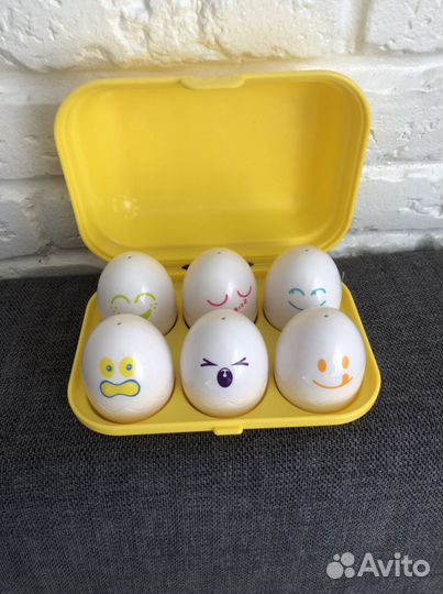 Паровозик Baby Go, машинка и сортер яйца Tomy