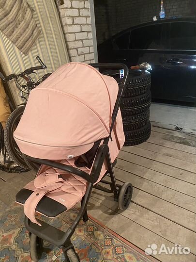 Коляска прогулочная, складкая