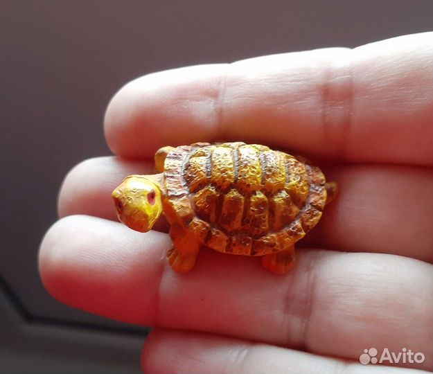 Фигурки уточек, черепах, ангелочка