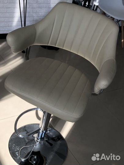 Стул для мастера бу