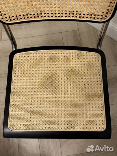 Стул из ротанга