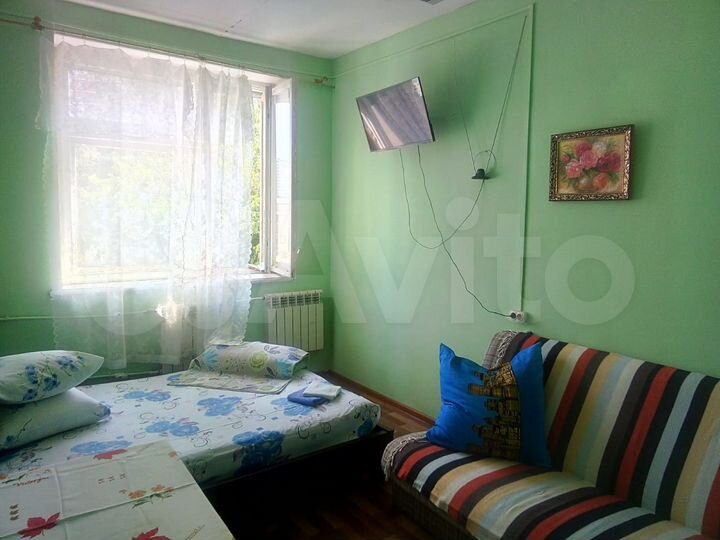 Комната 14 м² в 2-к., 2/12 эт.