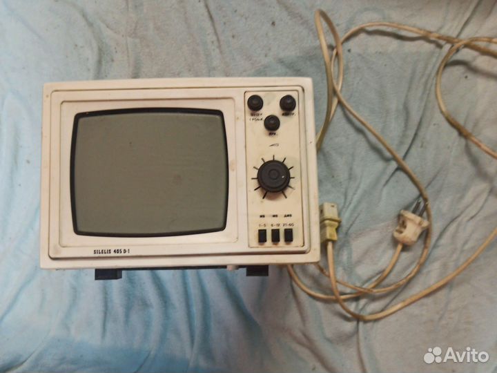 Продам телевизор silelis 405 D-1