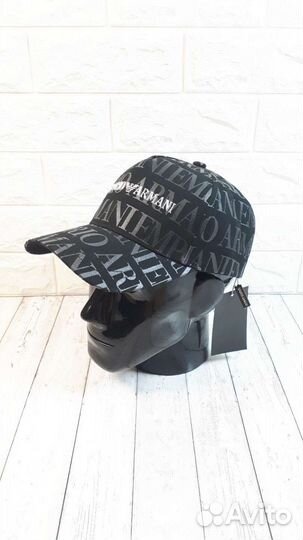 Кепка armani