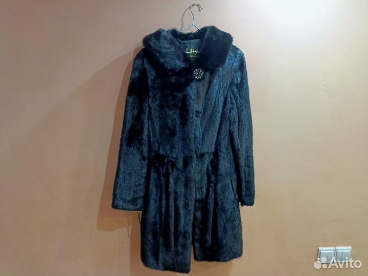 Женская шуба