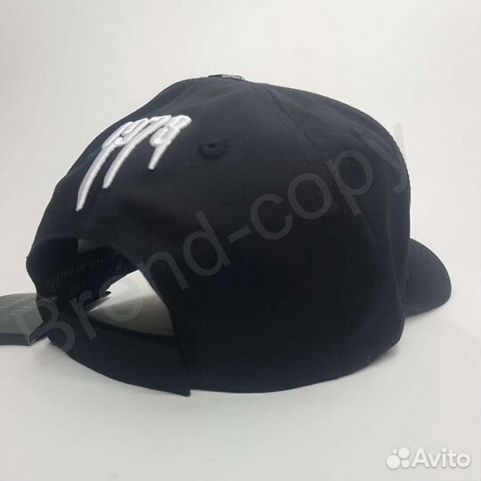 Бейсболка Philipp Plein