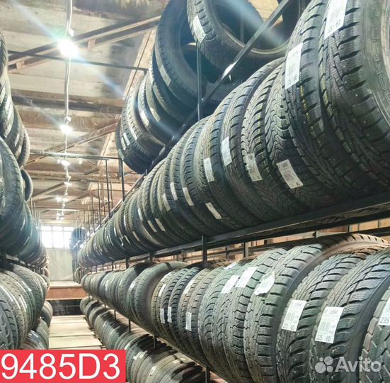 Goodyear Ice Navi Zea II 215/60 R17 92M