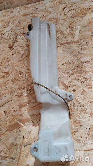 Бачок омывателя iveco cargo 2000 года