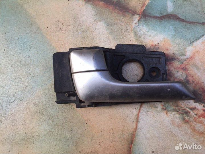 Ручка двери внутренняя задняя левая Kia Rio 3 QB