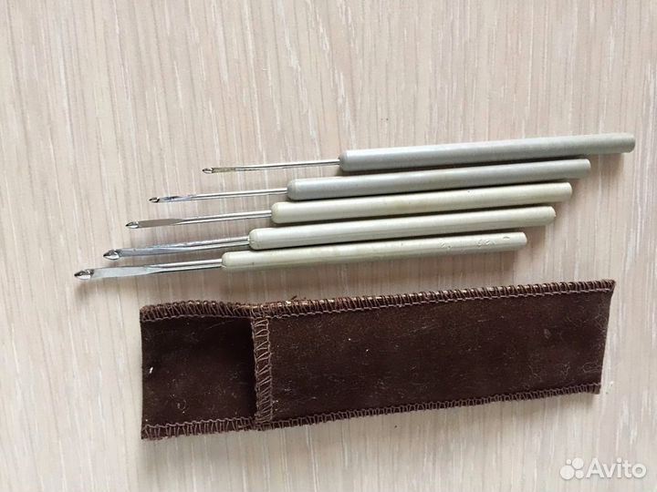 Для рукоделия, мех, крючки, пряжа, поделки и тп