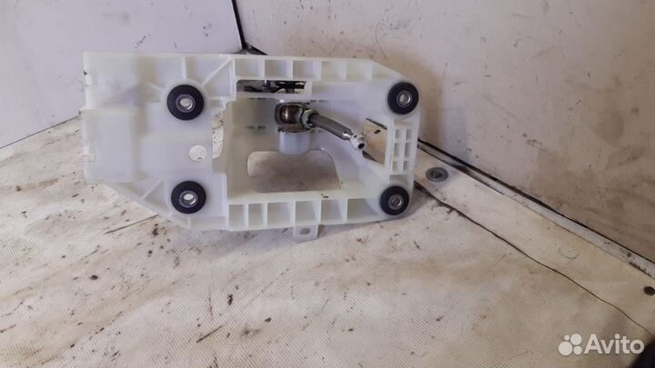 Кулиса кпп Mitsubishi Outlander