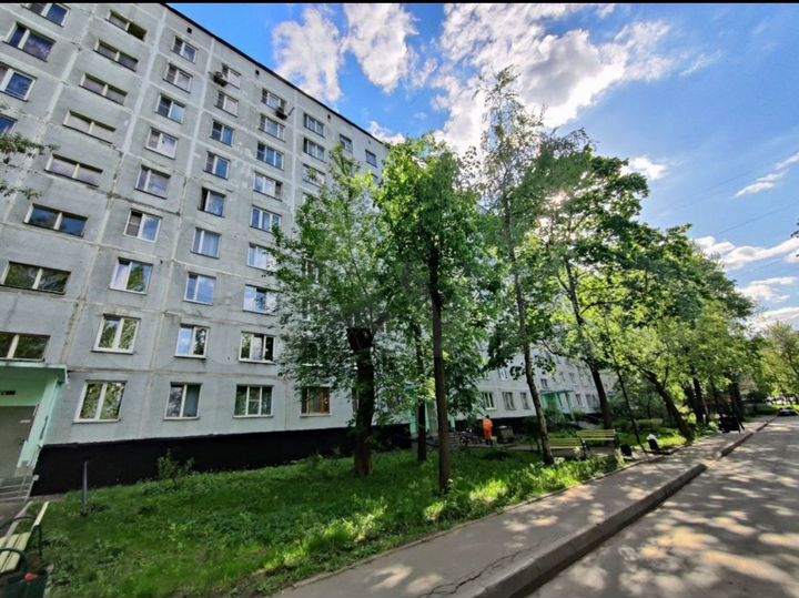 3-к. квартира, 60 м², 4/9 эт.