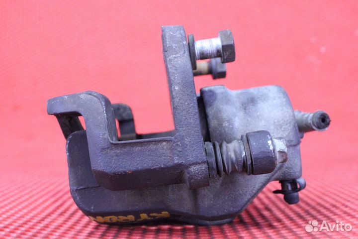 Суппорт тормозной передний правый SsangYong 481400