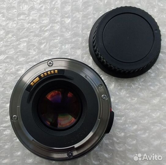 Canon Lens EF 28mm 1:1.8