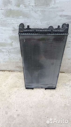 Радиатор двс на Volkswagen New beetle
