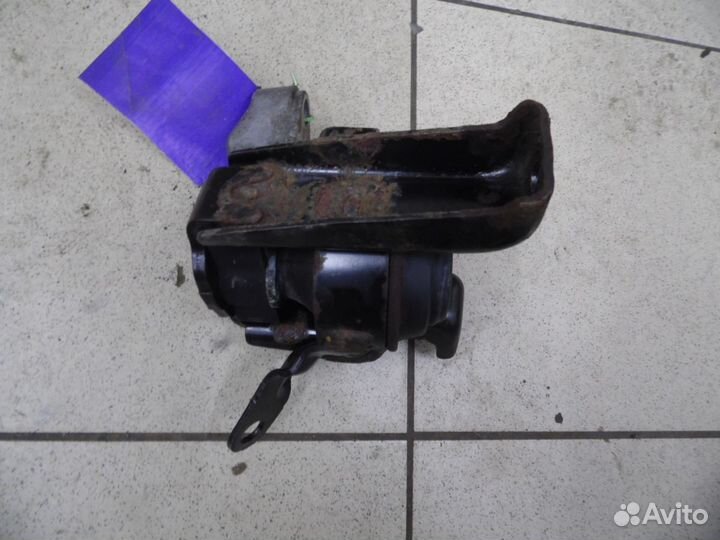 Опора двигателя правая Toyota Corolla E12 2001-200