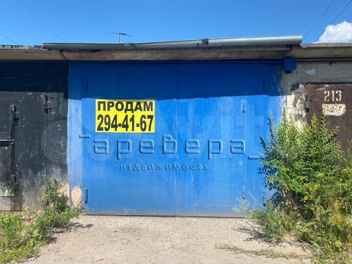 Гараж, > 30 м²