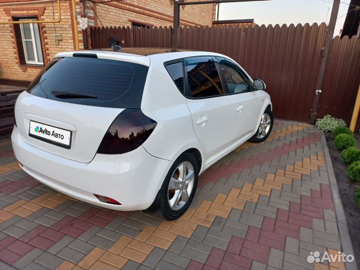 Kia Ceed 1.6 МТ, 2008, 239 000 км