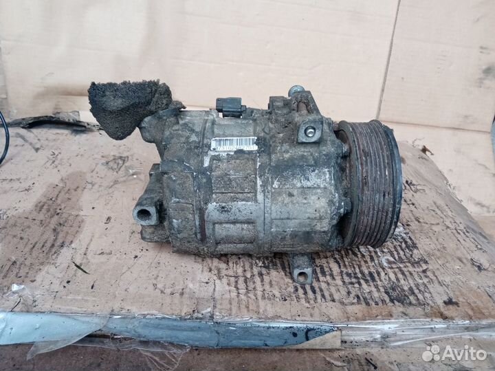 Компрессор кондиционера опель виваро vivaro 2,0DCI