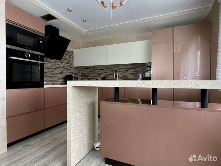 Кухонные гарнитуры на заказ