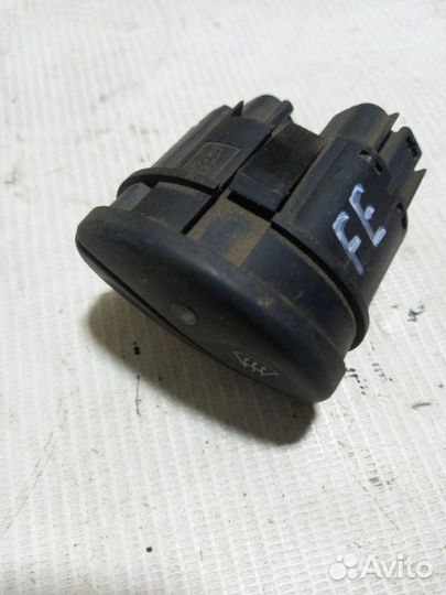 Кнопка обогрева стекл Форд Эскорд универсал 1 1996