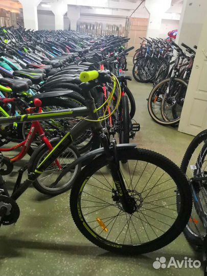 Велосипед 27.5 Stels 700 shimano