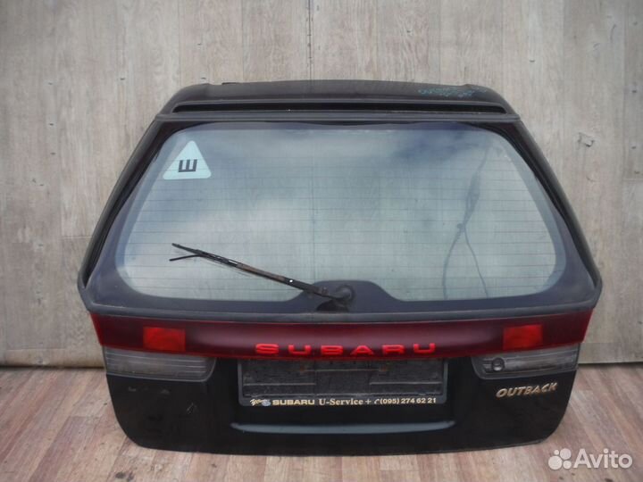 Крышка багажника №98 Subaru Outback B11 1996