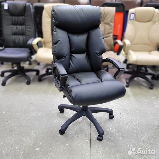 Компьютерное кресло