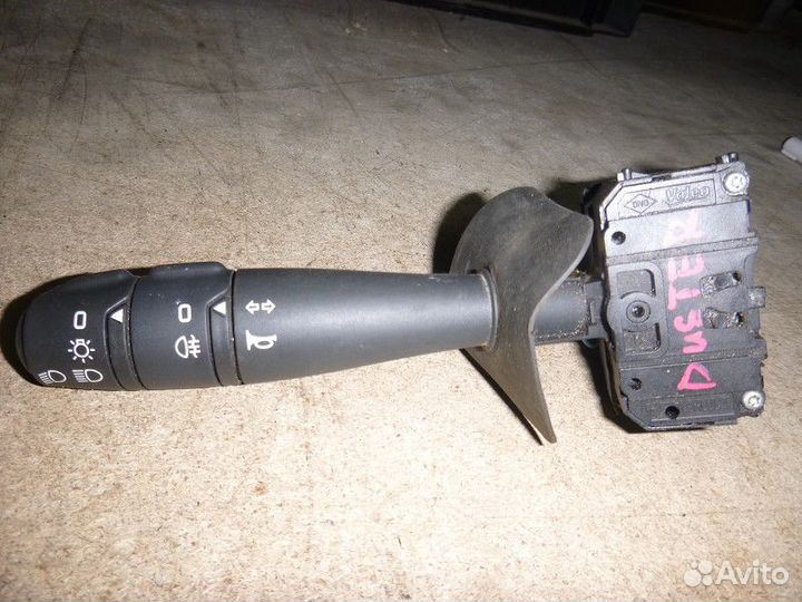 Переключатель поворотов подрулевой renault duster