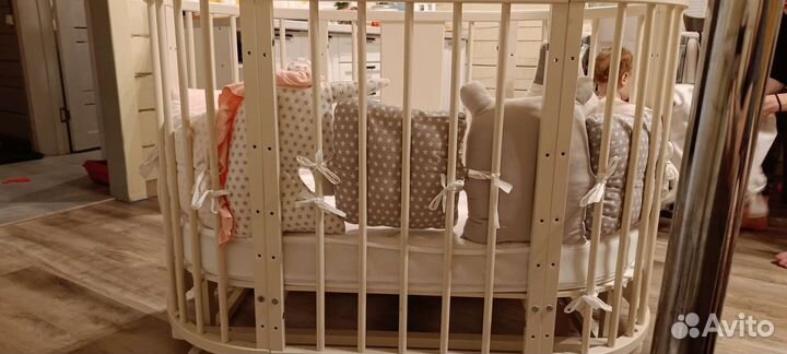 Детская кроватка