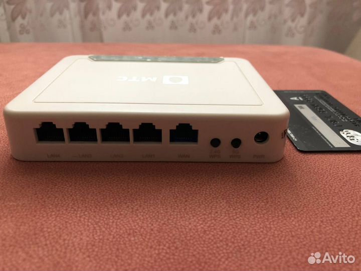 Двухдиапозонный D-link Dir-822 r1 (компактный)