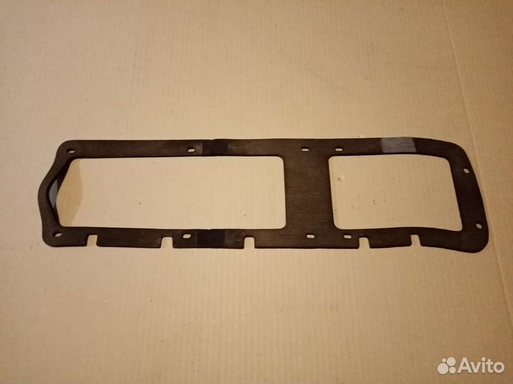 Новая прокладка заднего фонаря Волга 3102 31029