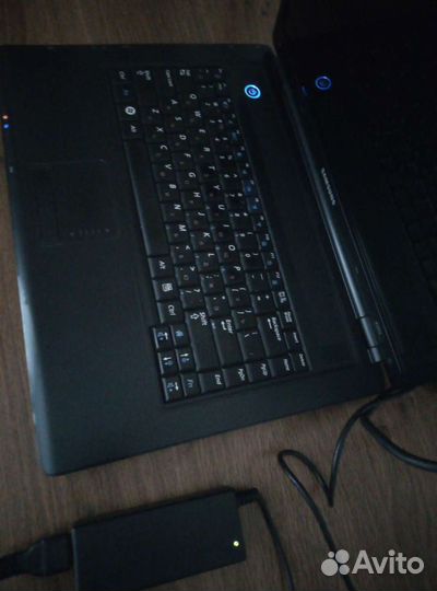 Ноутбук samsung