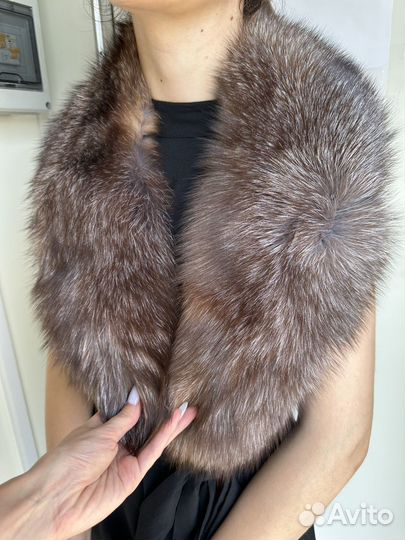 Меховой воротник песец