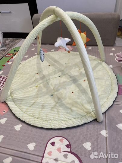 Развивающий коврик