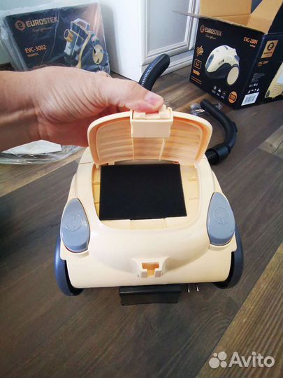 Новый пылесос