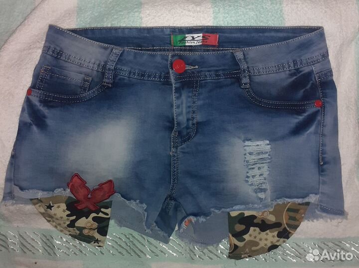 Шорты женские