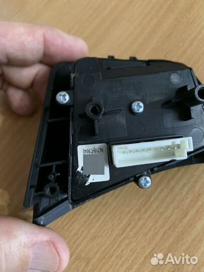 Кнопки управления на руле Hyundai Creta