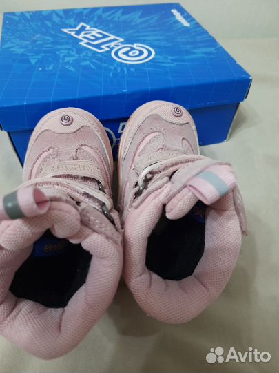 Ботинки демисезонные для девочки 23 р antilopa